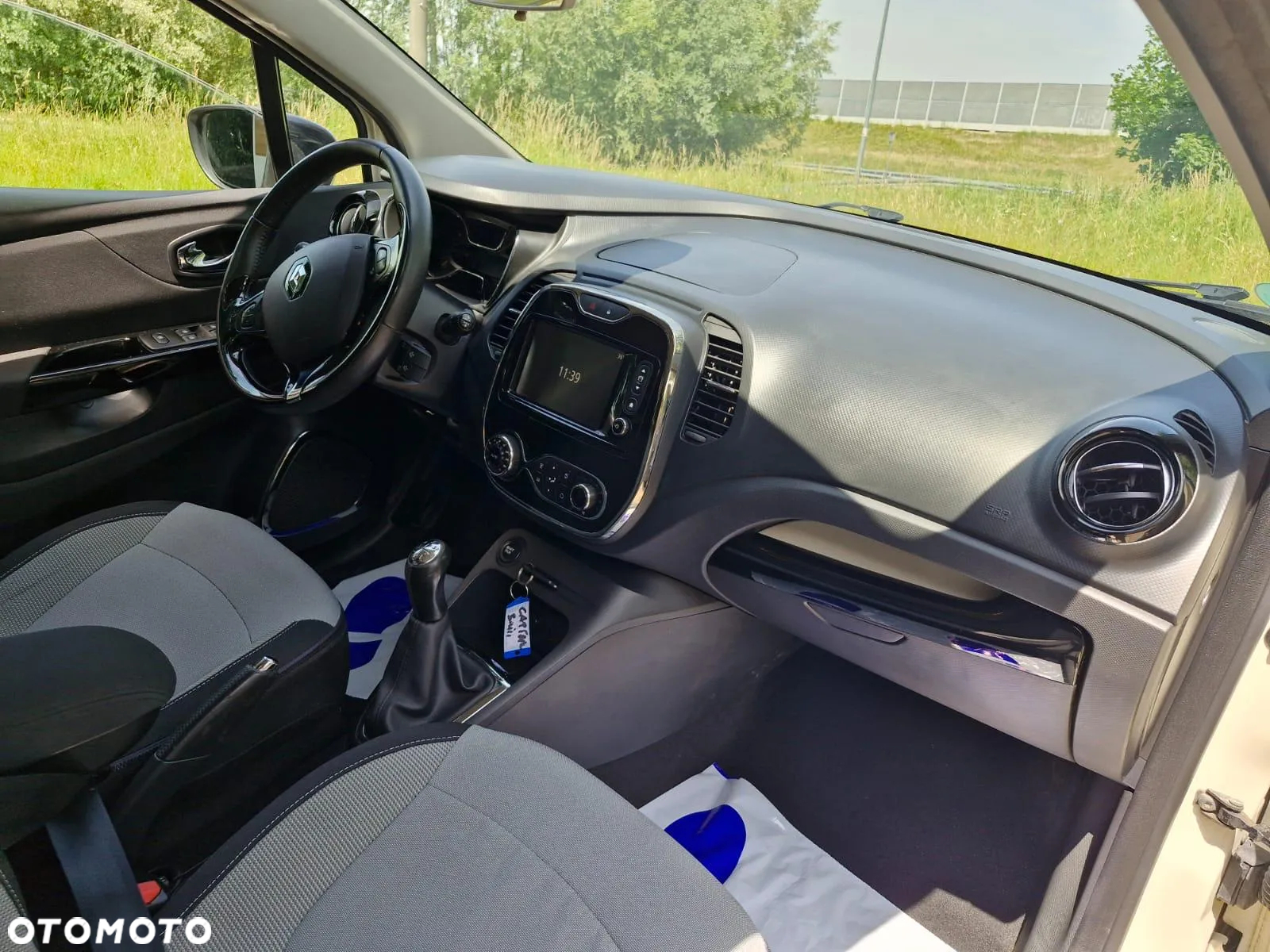 Renault Captur (ENERGY) TCe 90 BOSE EDITION - 18