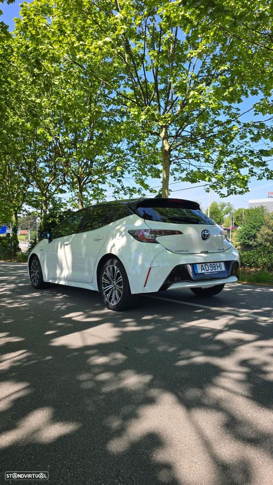 Toyota Corolla 1.8 Hybrid Exclusive - 19