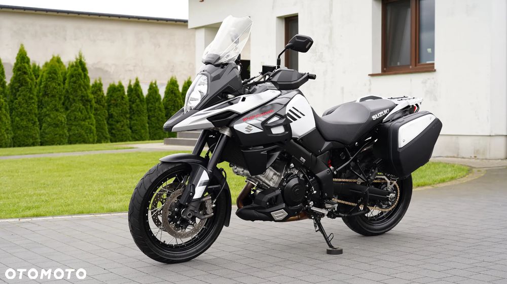 Suzuki V-STROM - 2