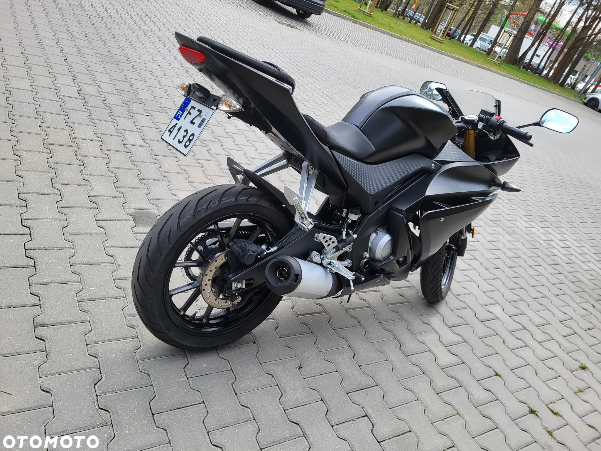 Yamaha R125 - 2