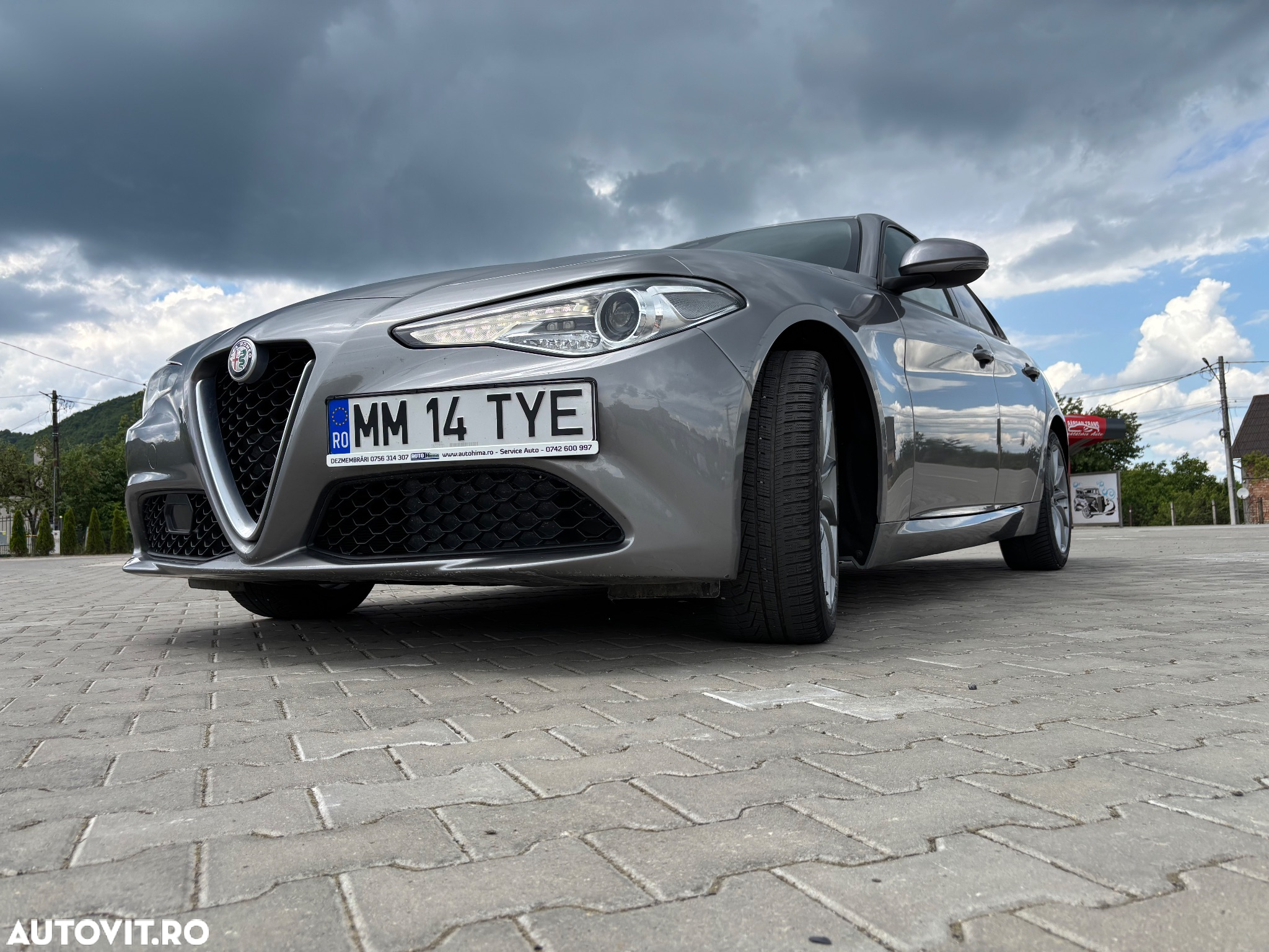 Alfa Romeo Giulia 2.2 JTDM Aut. - 11