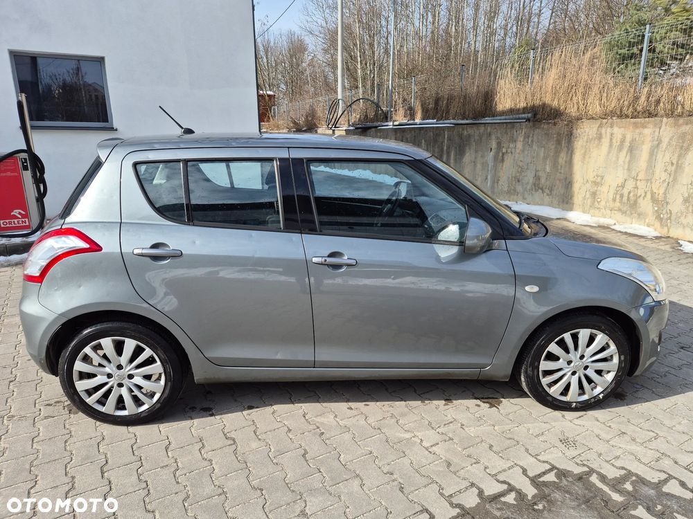 Suzuki Swift 1.2 Premium - 5