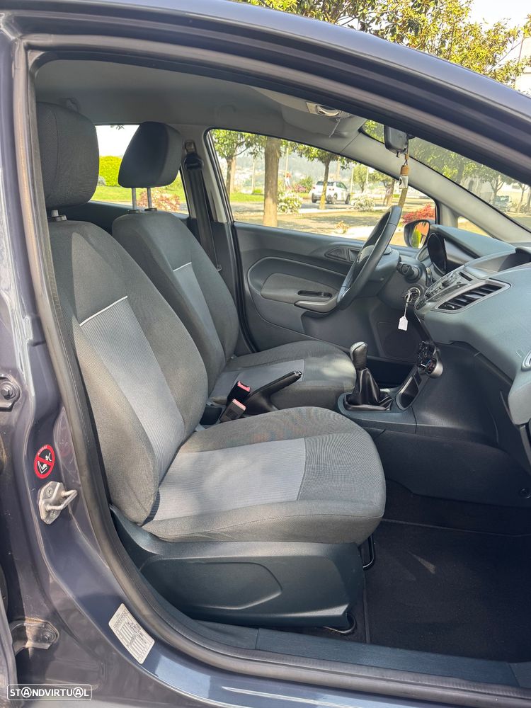 Ford Fiesta 1.25 Titanium - 12