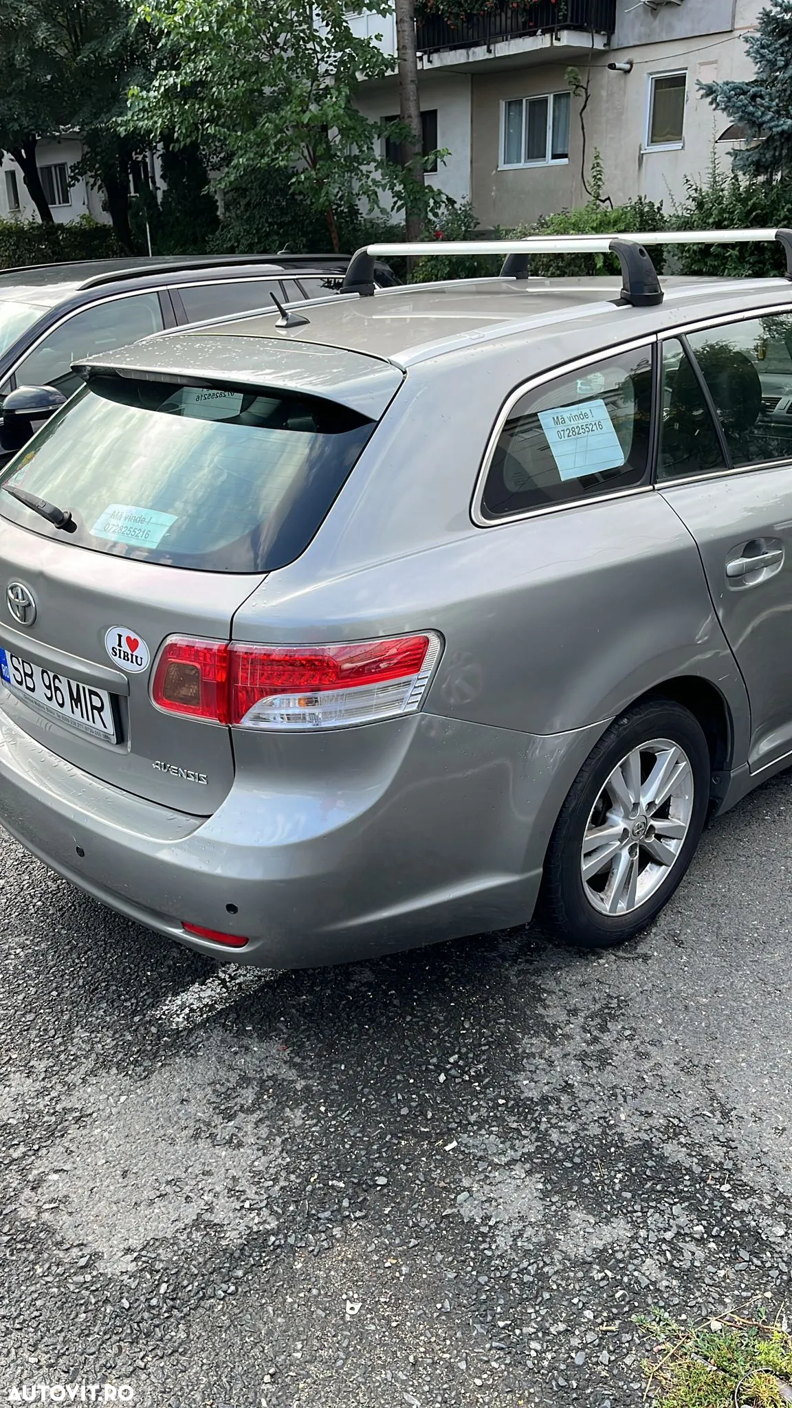 Toyota Avensis 2.0 D-4D Executive - 9