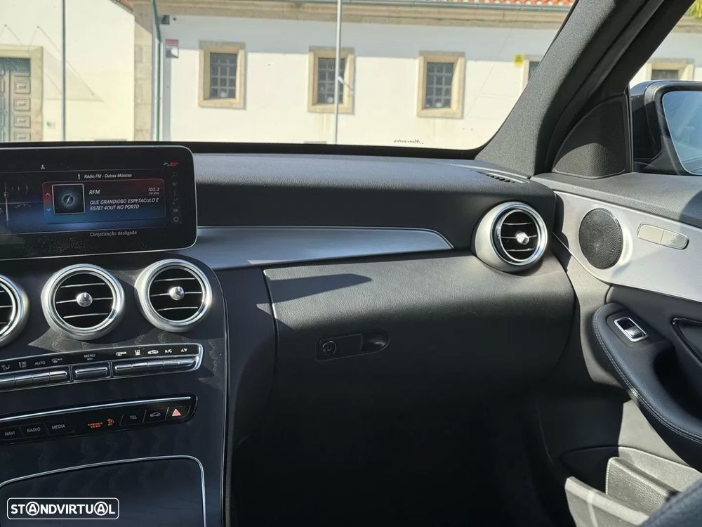 Mercedes-Benz C 300 de T 9G-TRONIC AMG Line - 19