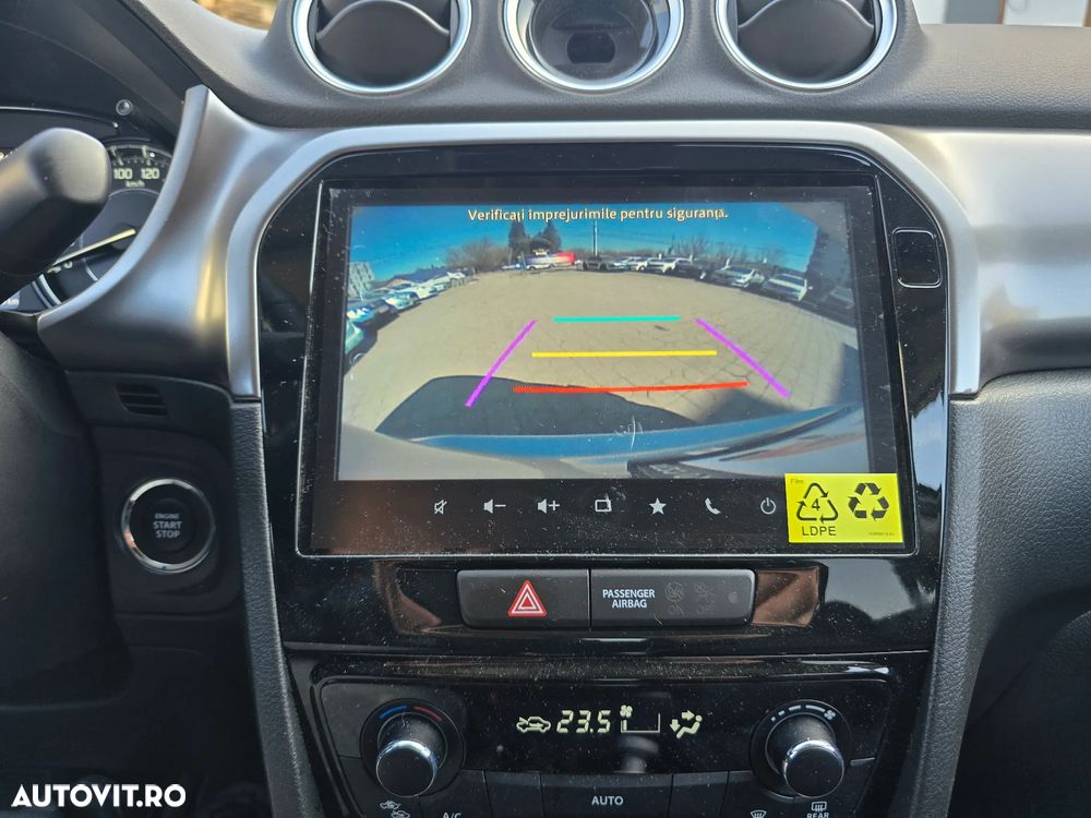 Suzuki Vitara 1.4 Boosterjet MHEV Passion - 18