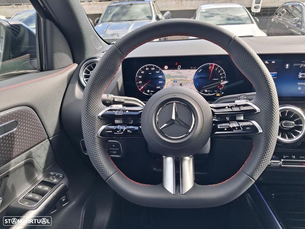 Mercedes-Benz GLA 250 e AMG Line - 22