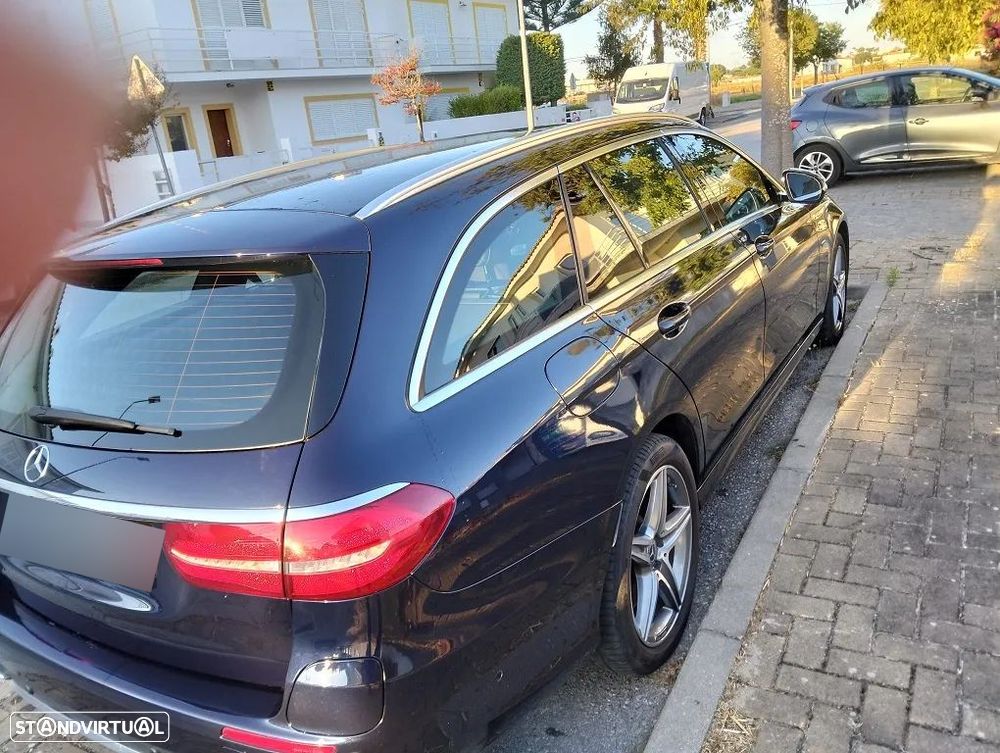 Mercedes-Benz E 300 de AMG Line - 4