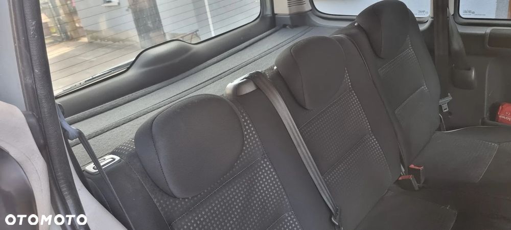 Peugeot Partner 2.0 HDi Mistral - 19
