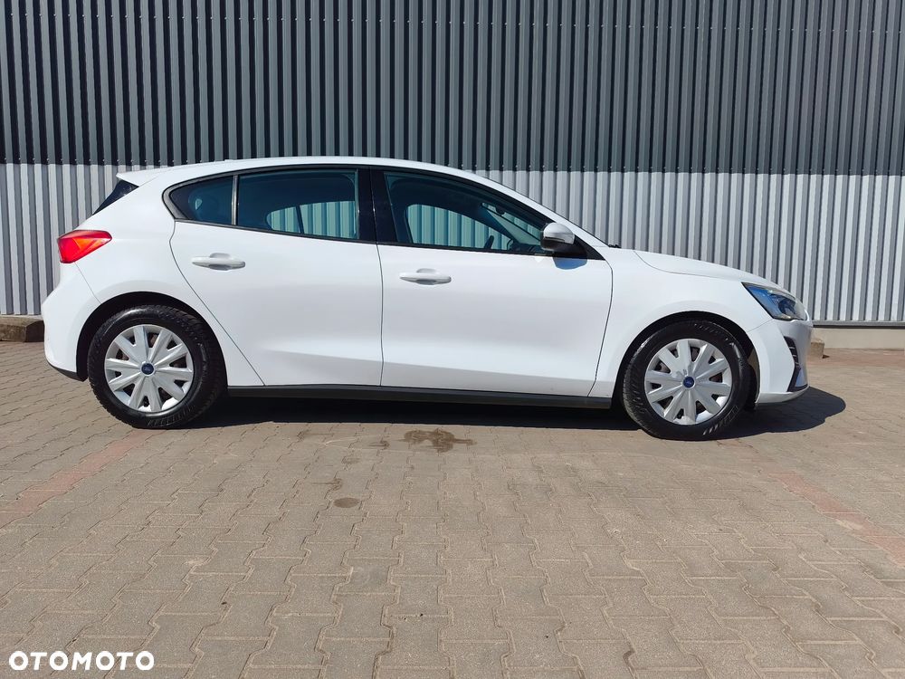 Ford Focus 1.5 EcoBlue Connected - 6