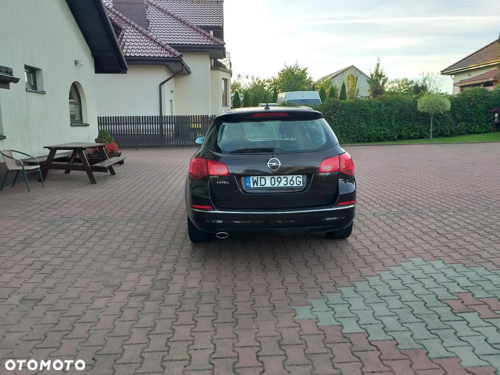 Opel Astra 2.0 CDTI Cosmo S&S - 5
