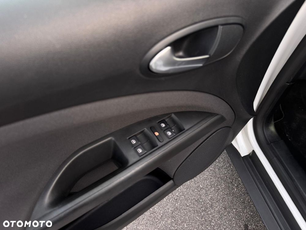 Seat Altea XL 1.2 TSI (Ecomotive) Start & Stop Reference Copa - 11