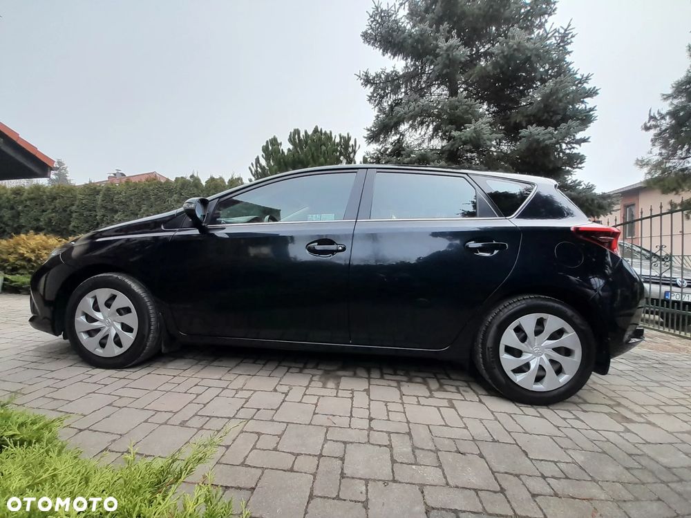 Toyota Auris 1.6 Premium - 7
