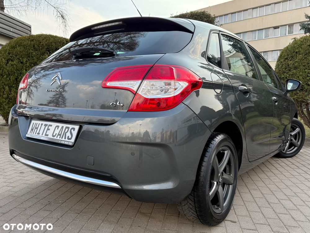 Citroën C4 e-HDi 115 Exclusive - 30