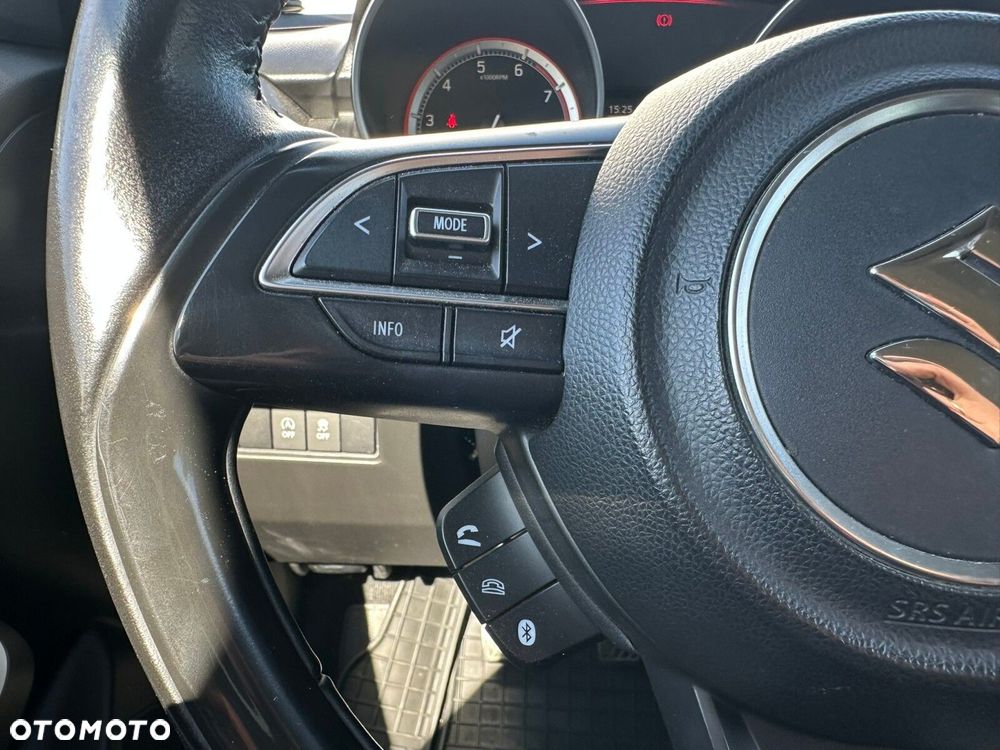Suzuki Swift 1.2 Dualjet SHVS Premium - 15