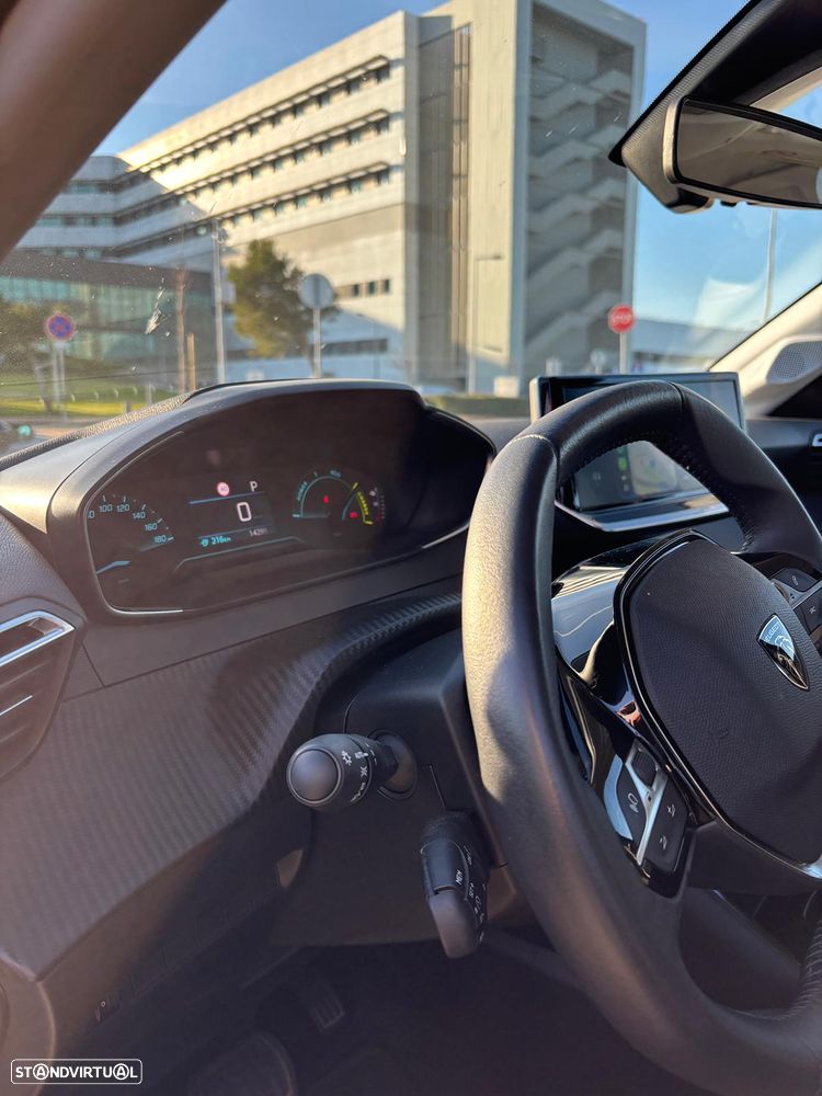 Peugeot e-208 50 kWh Style - 2