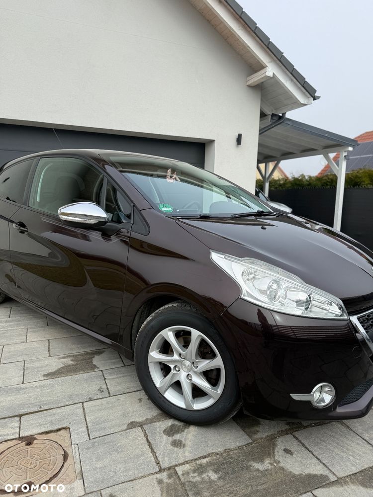 Peugeot 208 1.6 e-HDi Active STT - 9