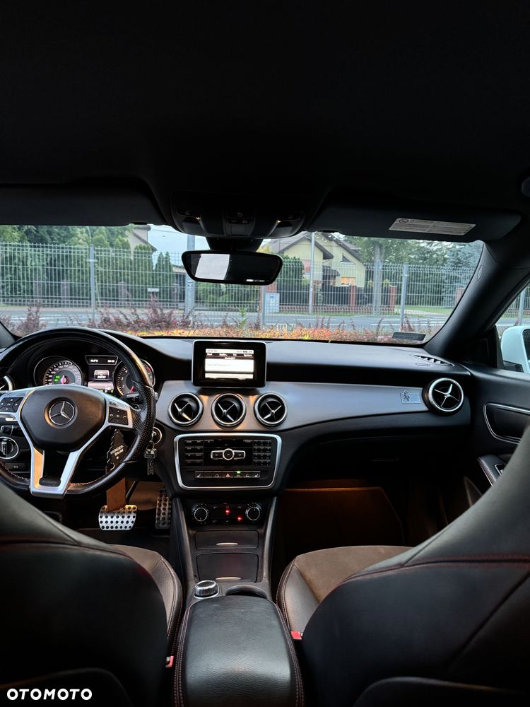 Mercedes-Benz CLA - 7