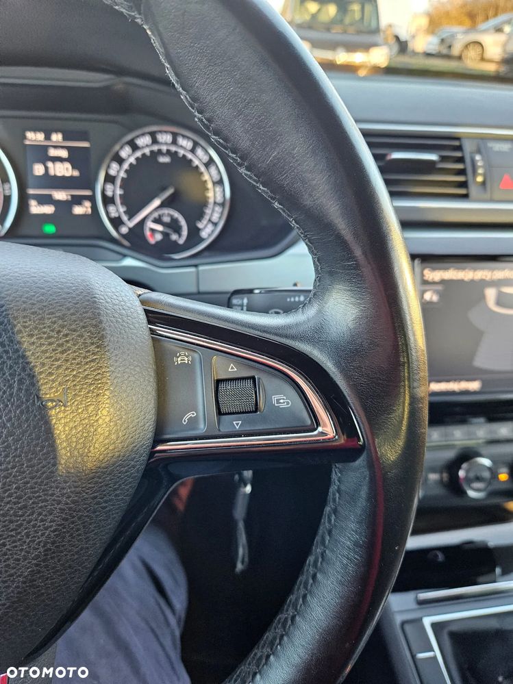 Skoda Superb 2.0 TDI Ambition - 7