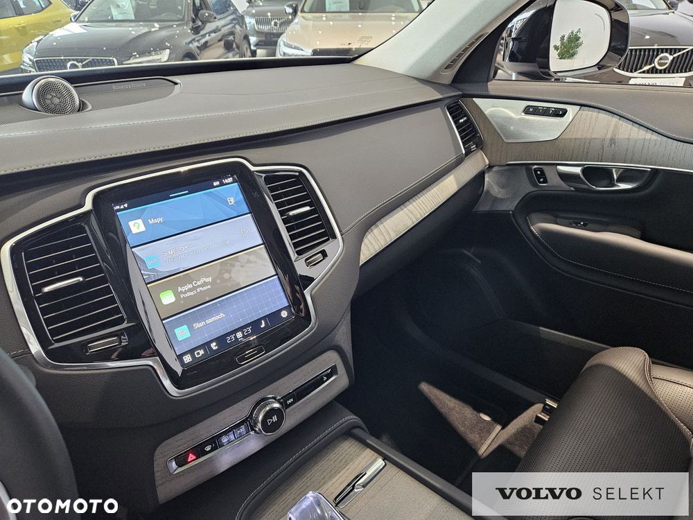 Volvo XC 90 - 21