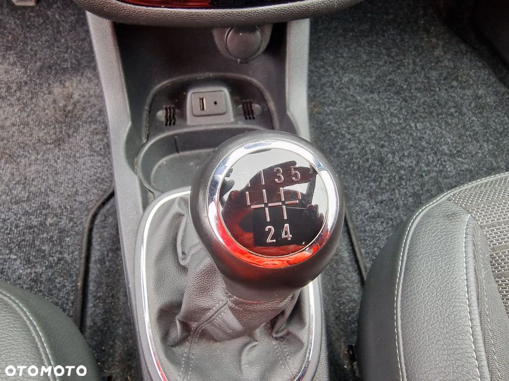 Opel Corsa 1.4 16V Edition - 25