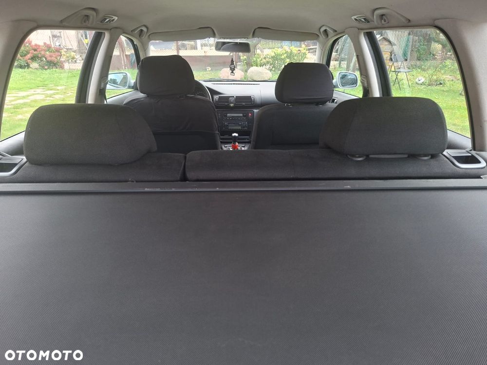 Volkswagen Passat Variant 1.9 TDI - 10