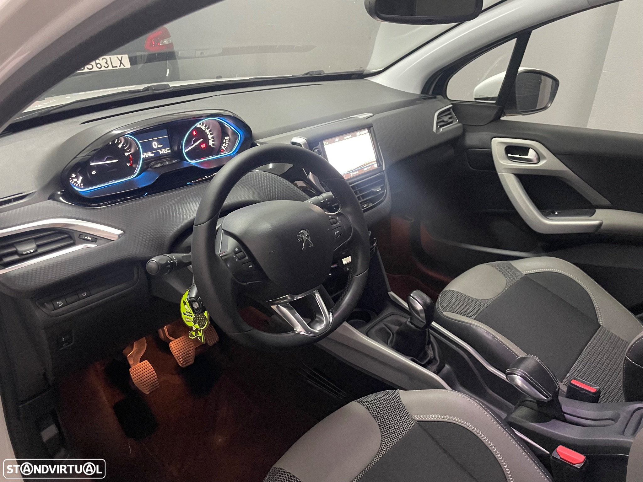Peugeot 2008 PureTech 110 Stop&Start Allure - 5
