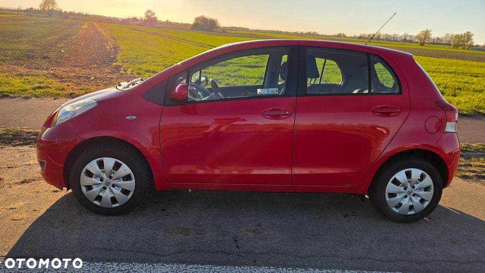 Toyota Yaris 1.33 Sol MM - 4