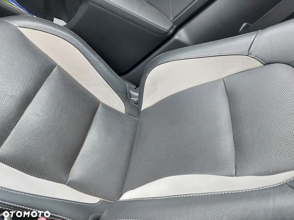 Toyota Avensis 1.8 Premium MS - 4