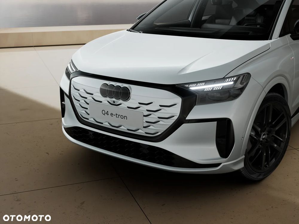 Audi Q4 e-tron 45 82kWh S Line - 9