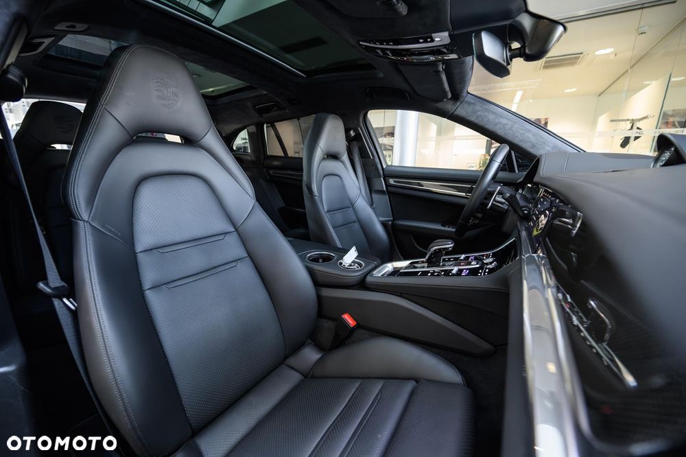 Porsche Panamera 4S E-Hybrid - 13