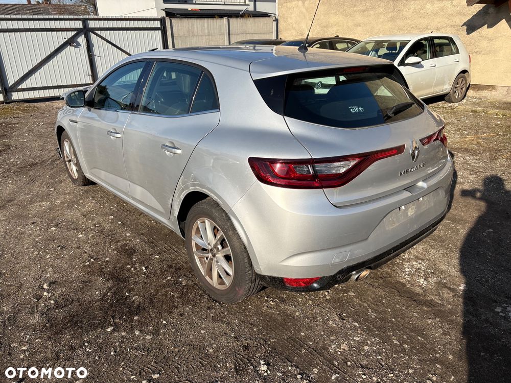 Renault Megane TCe 115 GPF LIMITED - 6