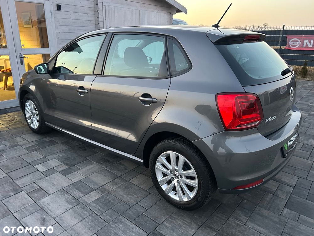 Volkswagen Polo 1.4 TDI Comfortline - 6