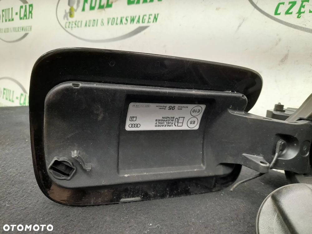 AUDI A5 KLAPKA WLEWU PALIWA 8W8809906 LY9B - 7