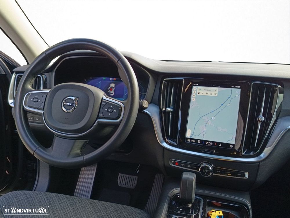 Volvo V60 2.0 T6 AWD TE Essential - 12