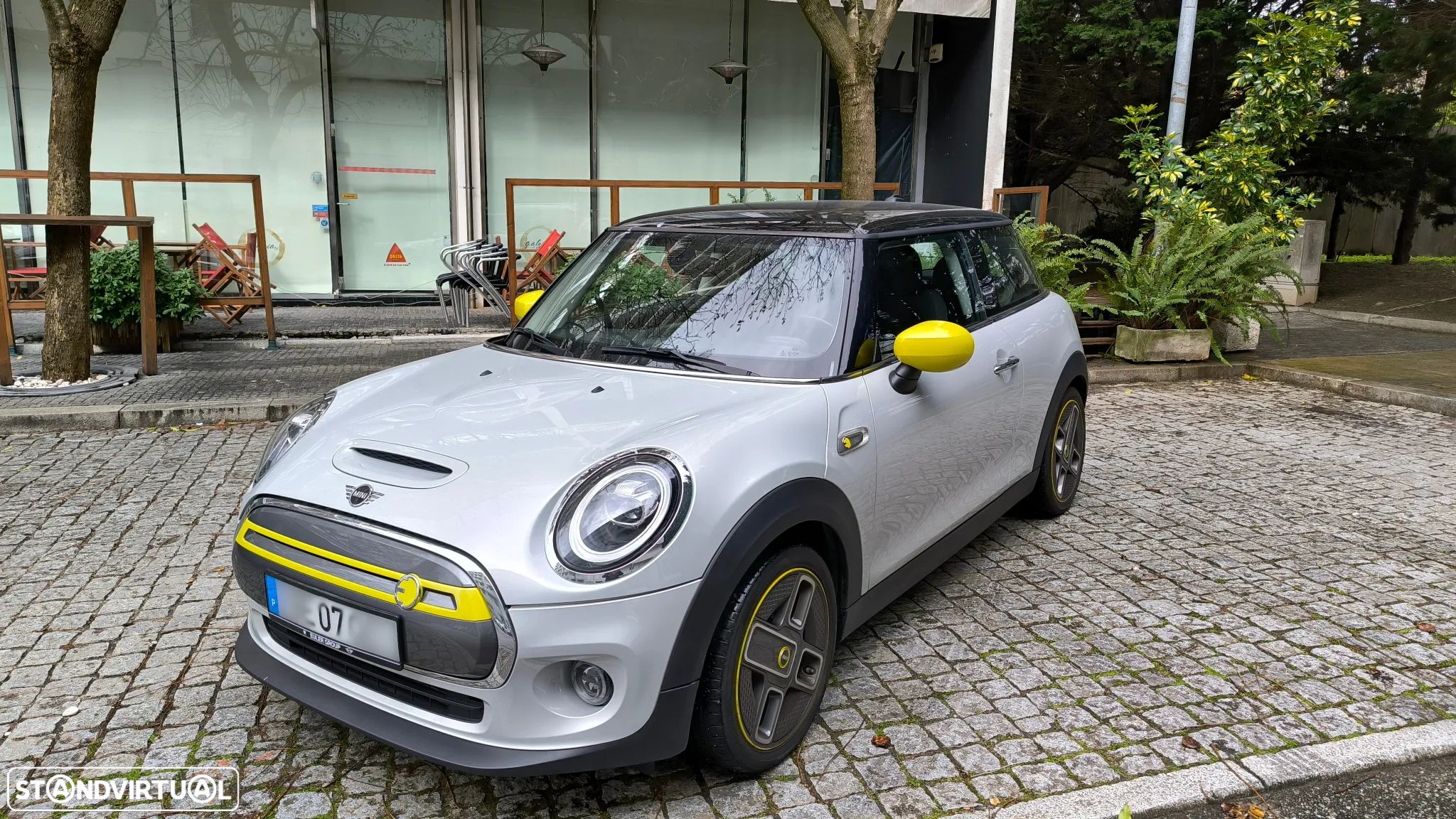 MINI 3 Portas Cooper SE - 1