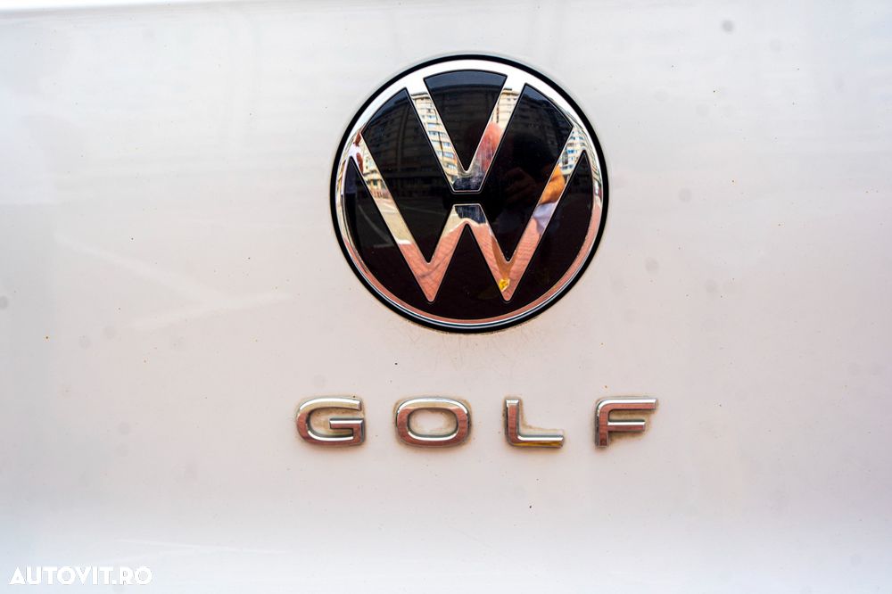Volkswagen Golf 1.5 eTSI MHEV 150CP DSG Style - 19
