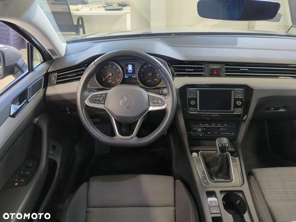 Volkswagen Passat 1.5 TSI EVO Business - 7