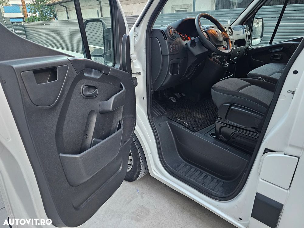 Renault Master - 18