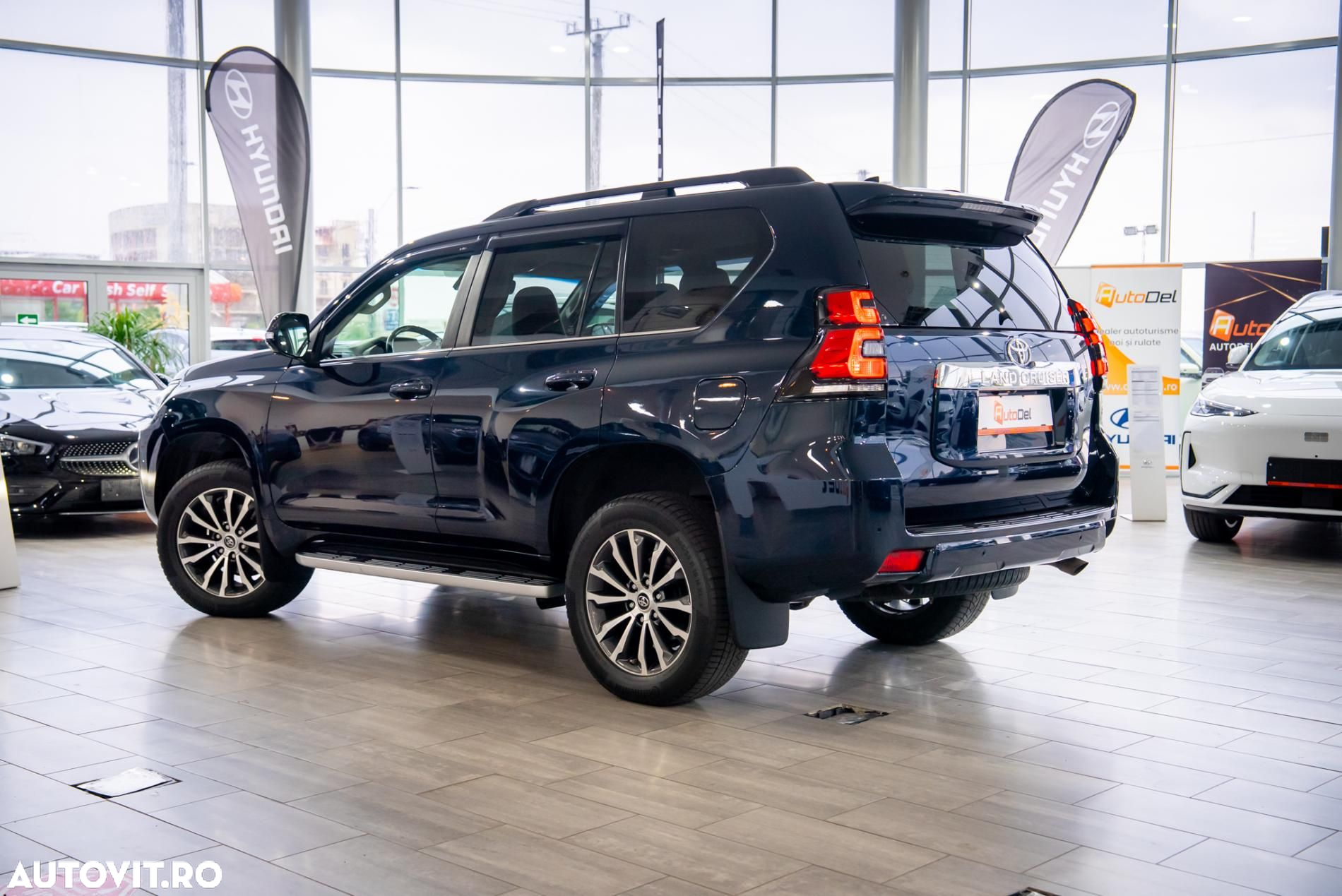 Toyota Land Cruiser 2.8 D-4D Automatik Executive - 3