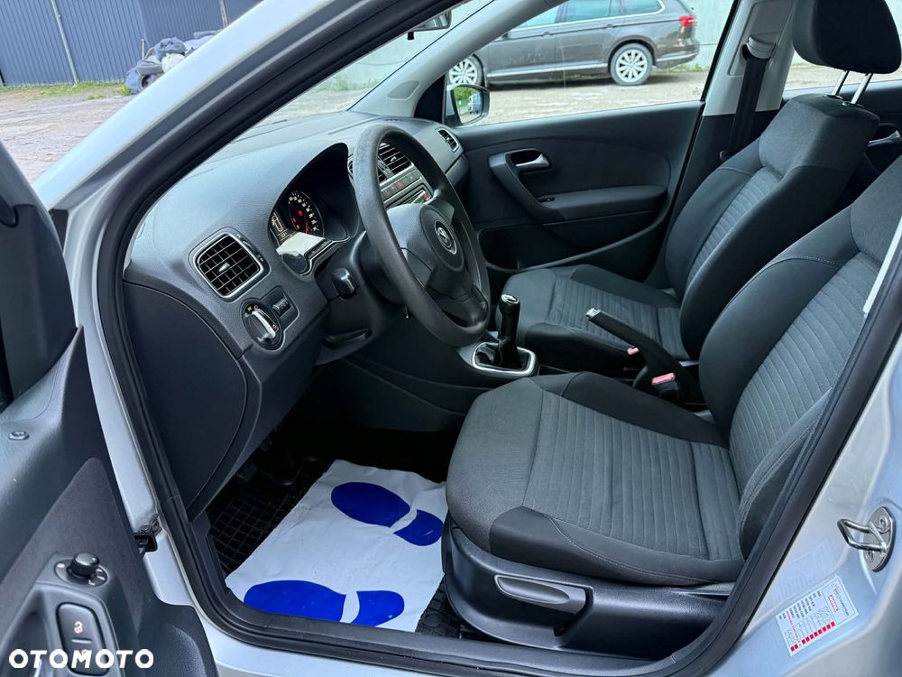 Volkswagen Polo 1.6 United - 16
