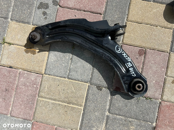 WAHACZ PRZÓD PRZEDNI LEWY RENAULT CLIO IV 2012-2018r