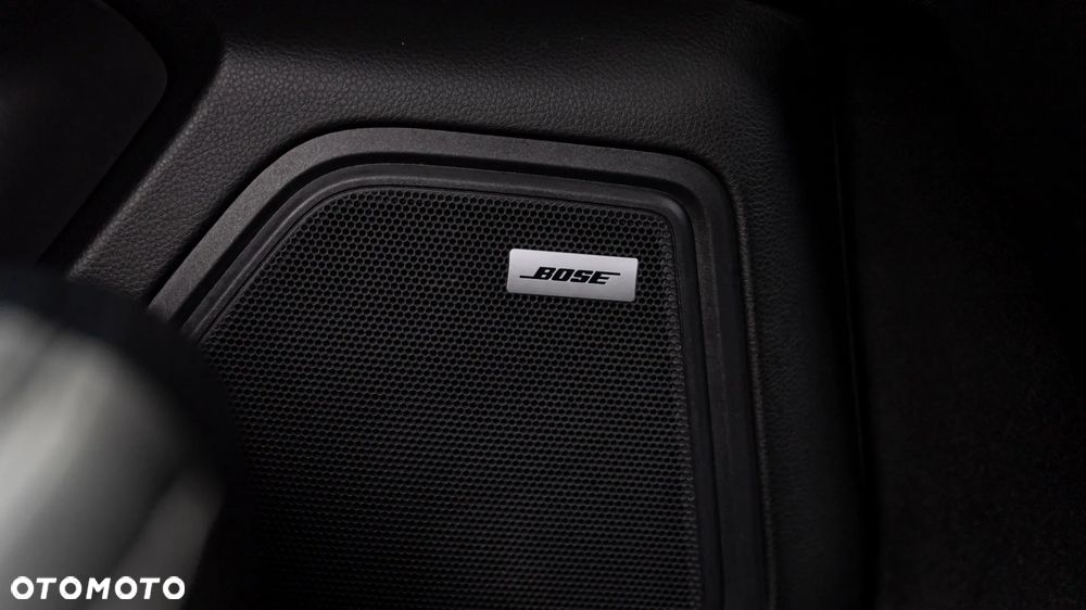 Porsche Macan - 12