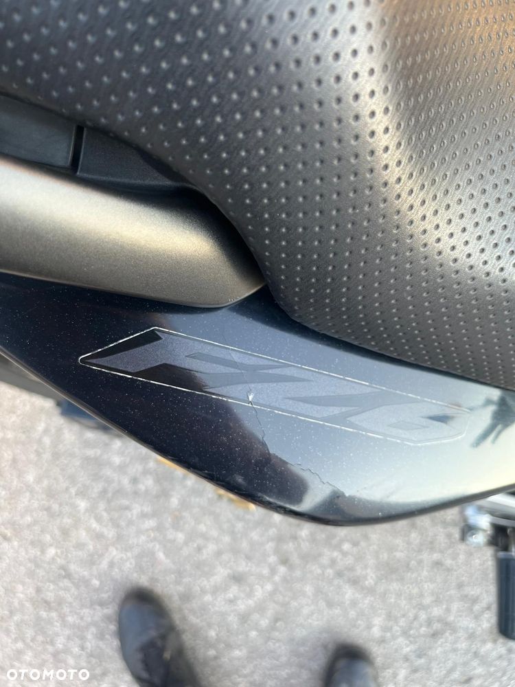 Yamaha FZ6 - 11