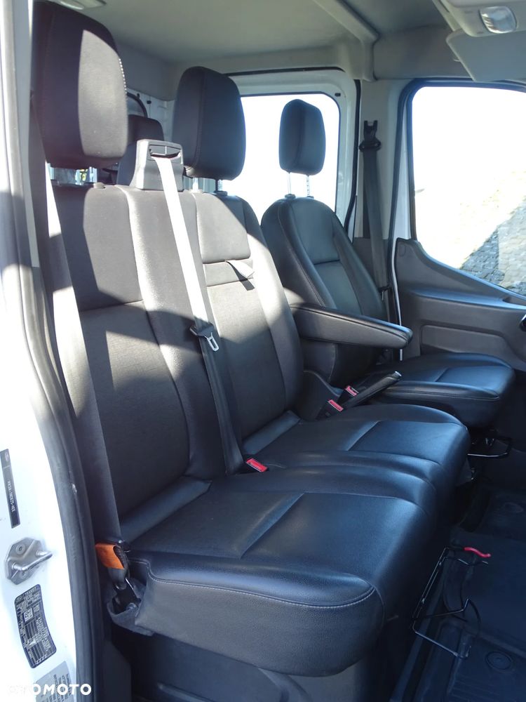 Ford Transit - 23