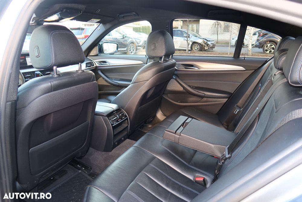 BMW Seria 5 530i xDrive Aut. M Sport Edition - 12