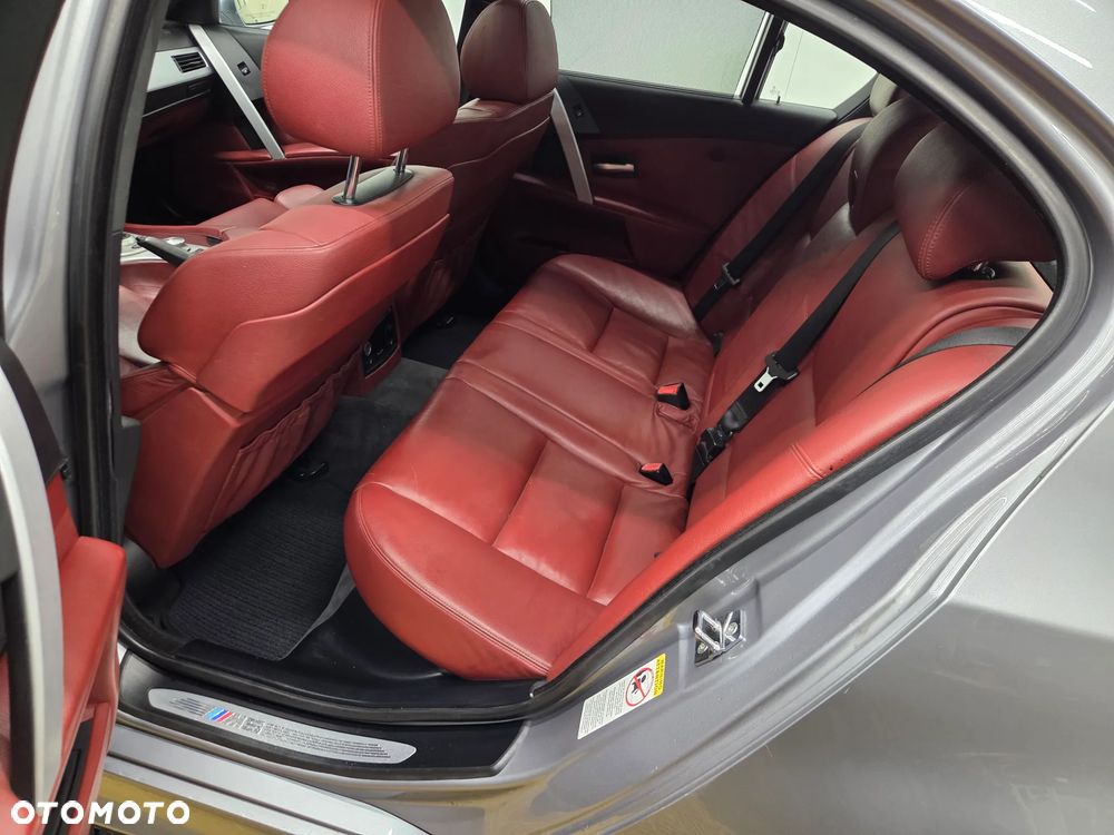 BMW M5 Standard - 14