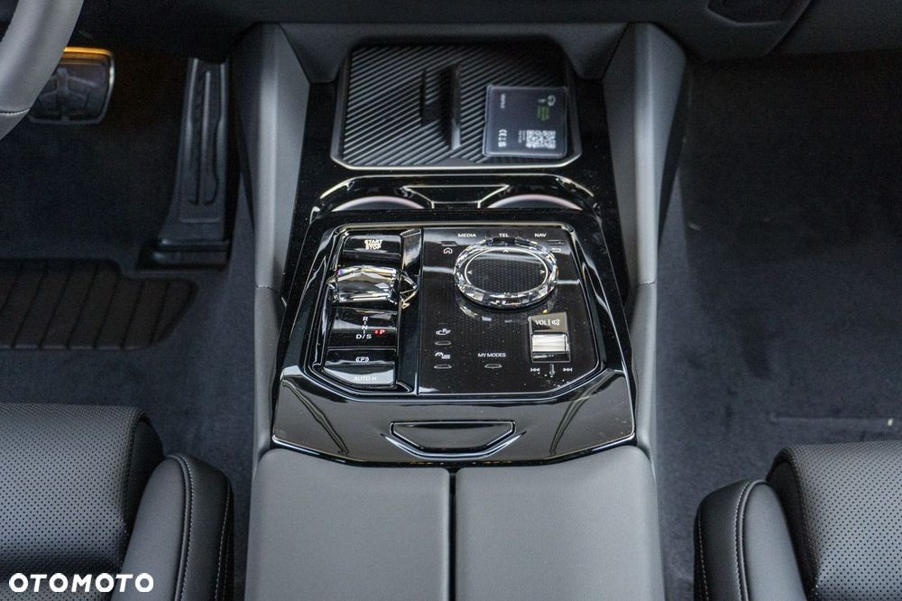 BMW Seria 5 - 21