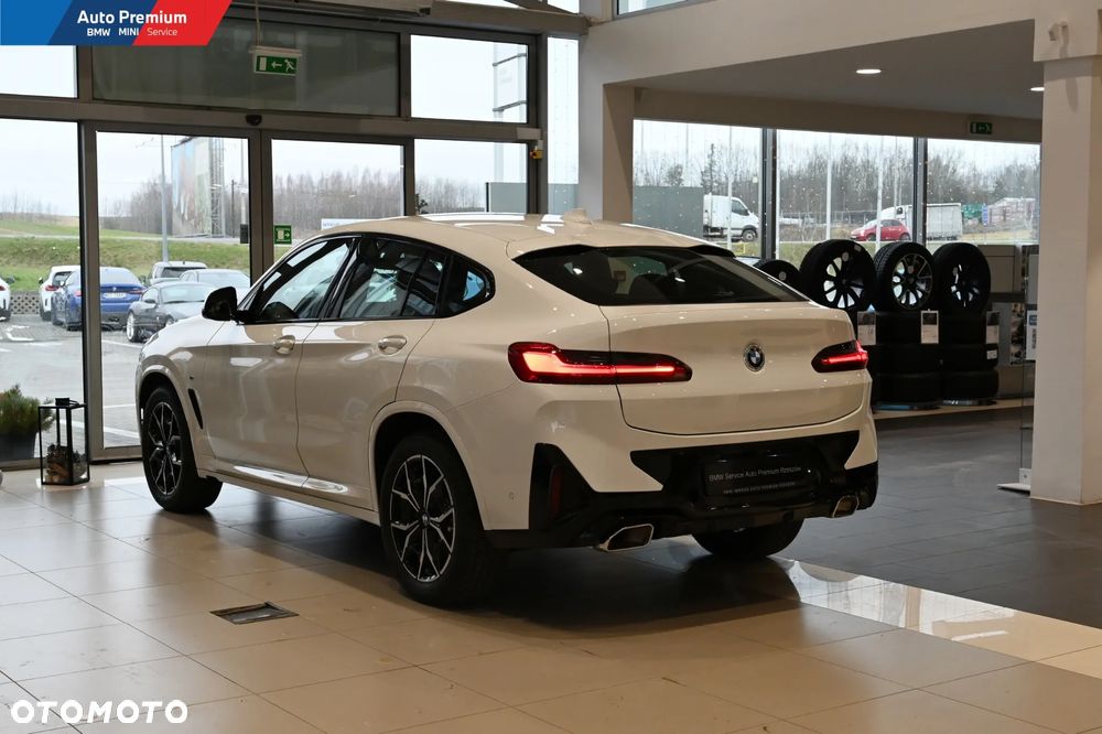 BMW X4 xDrive20d - 16