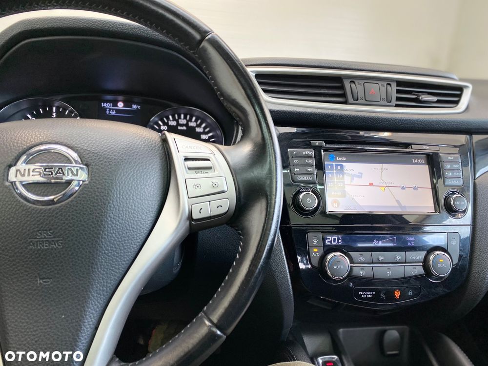 Nissan Qashqai 1.5 dCi Tekna - 26